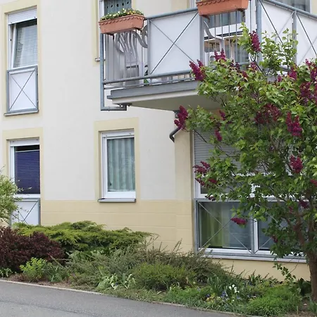 Spitzen-Ferienwohnung In Der Spitzenstadt Plauen Exterior photo