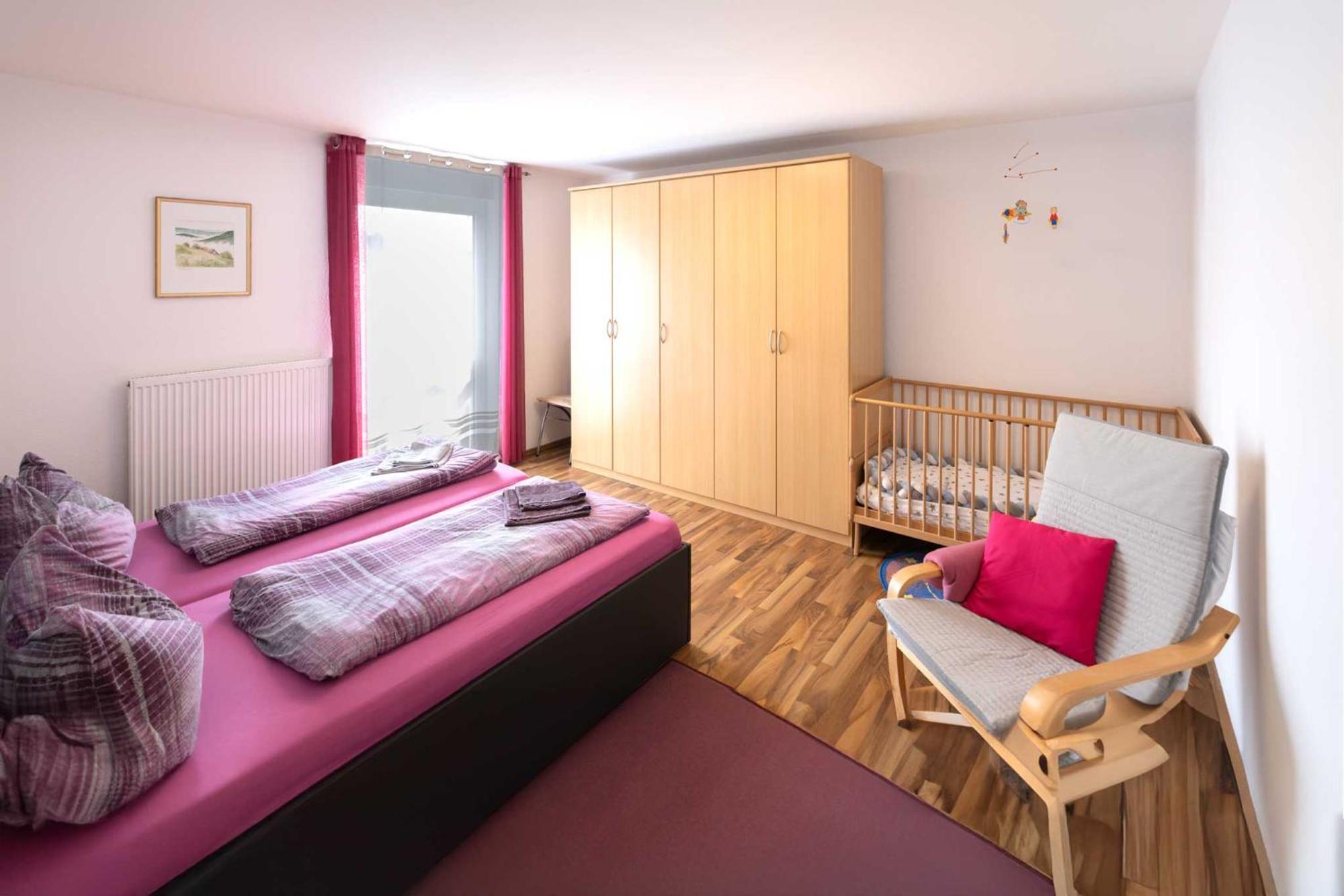 Apartment Spitzen-ferienwohnung In Der Spitzenstadt Plauen